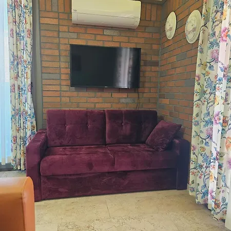 Deniz, 1 1 Salon